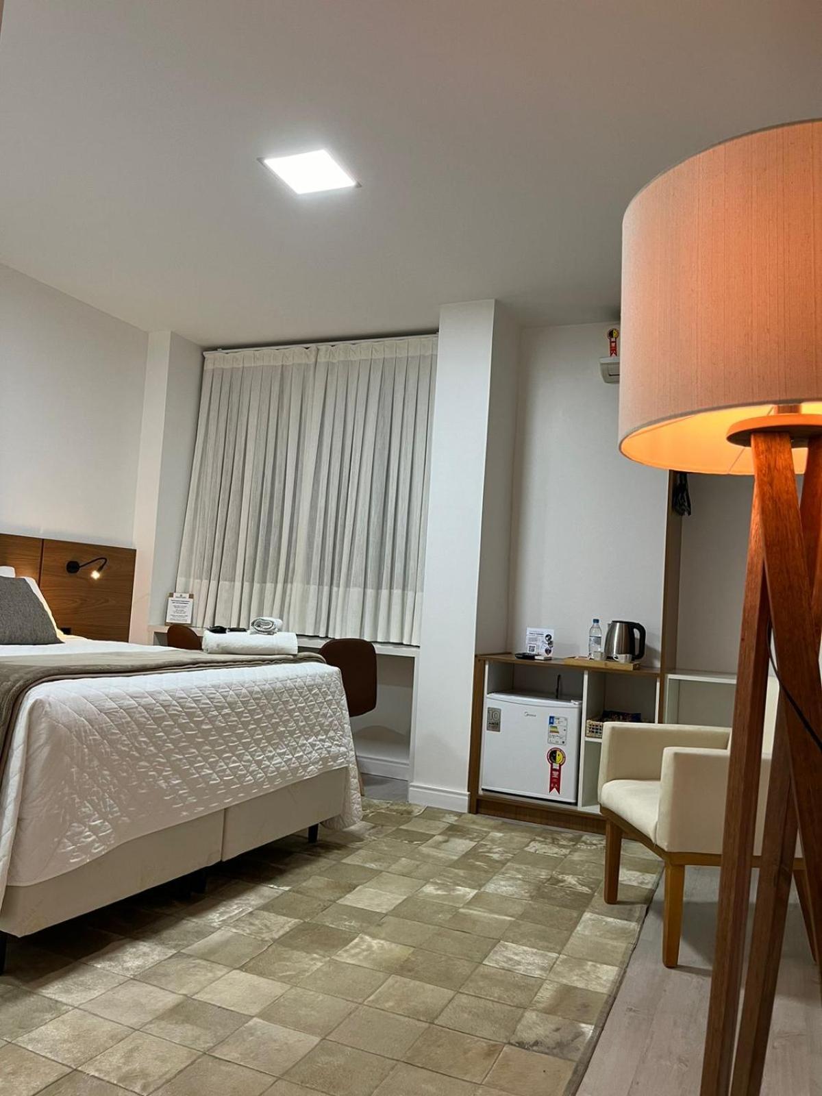 Zallon Hotel Executivo Lajeado  Eksteriør billede
