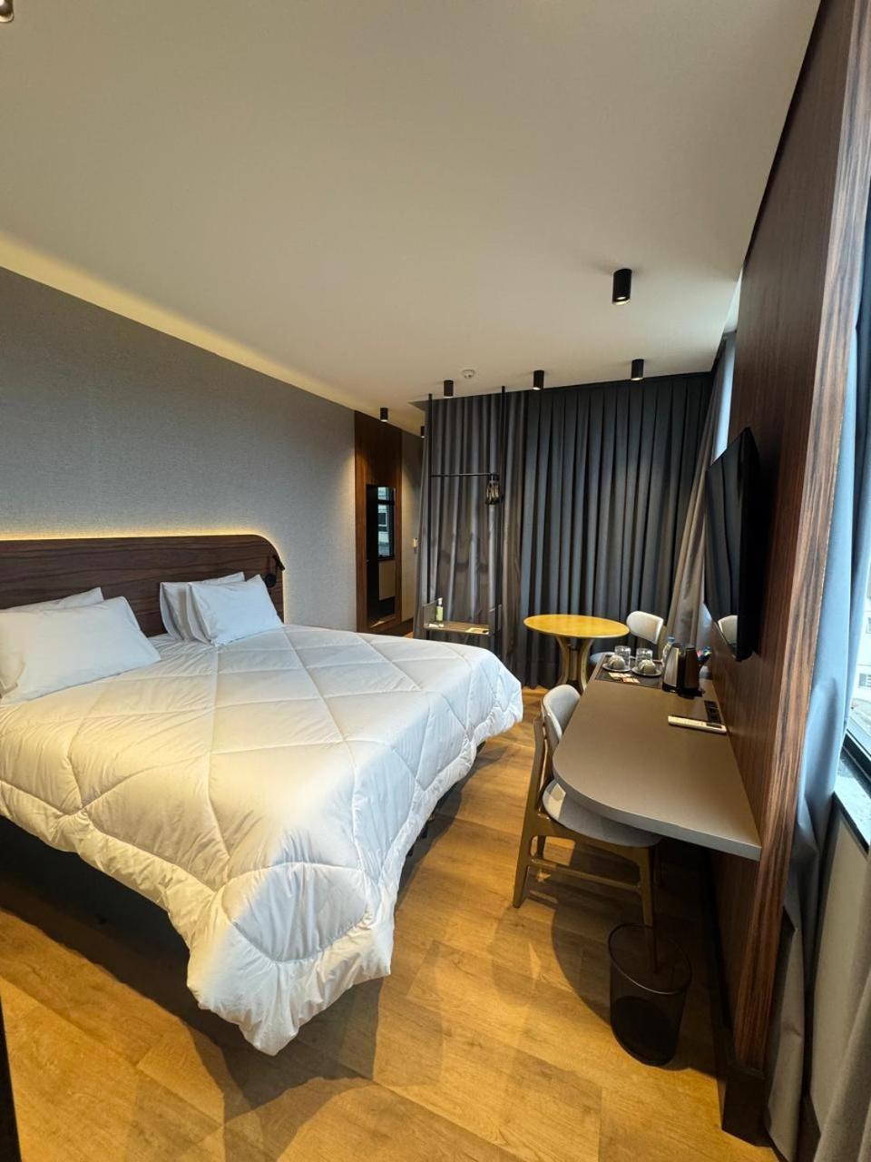Zallon Hotel Executivo Lajeado  Eksteriør billede